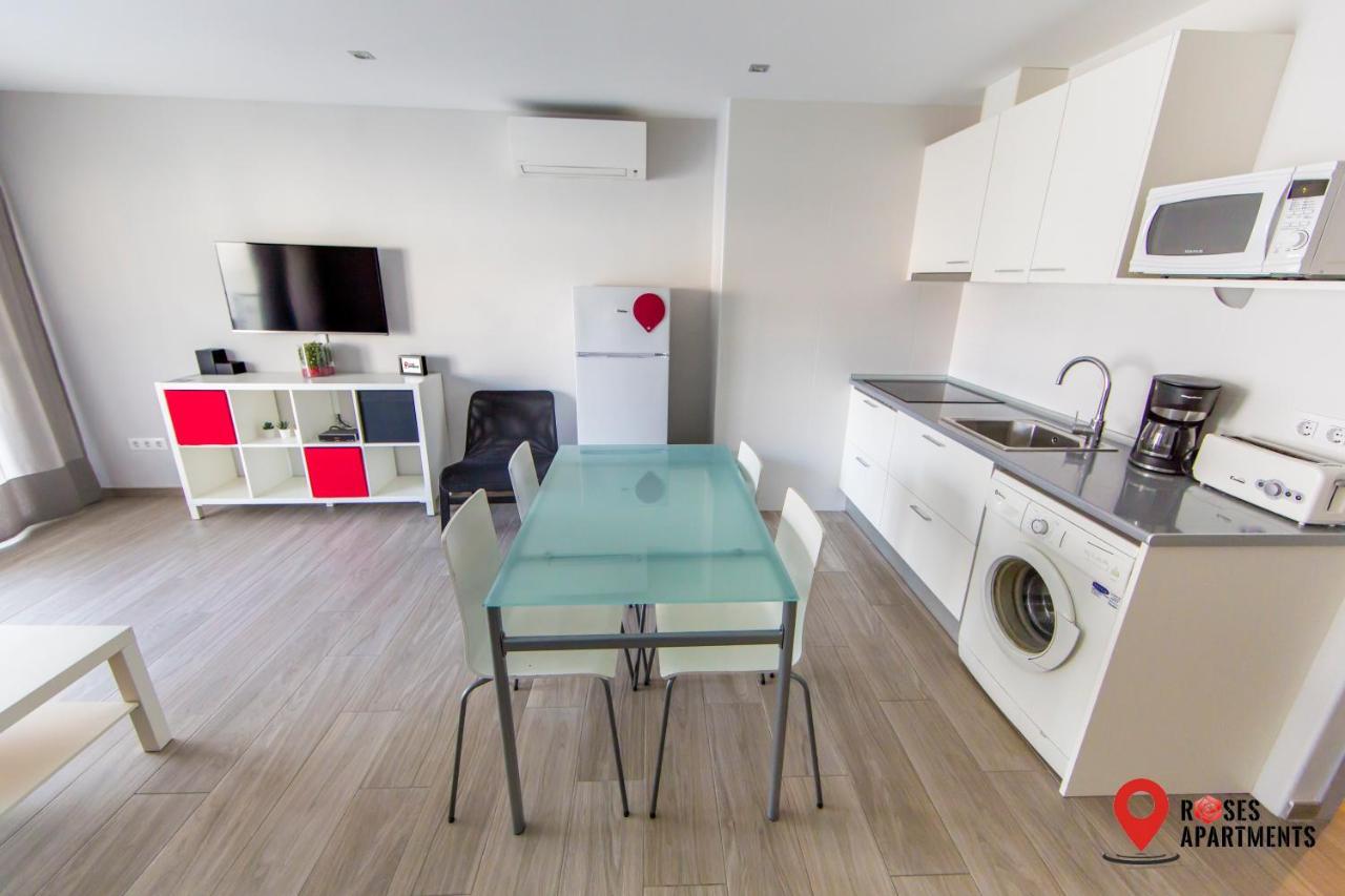 Roses Apartments 1 - Vista Mar Lateral - 1Habitacion ภายนอก รูปภาพ